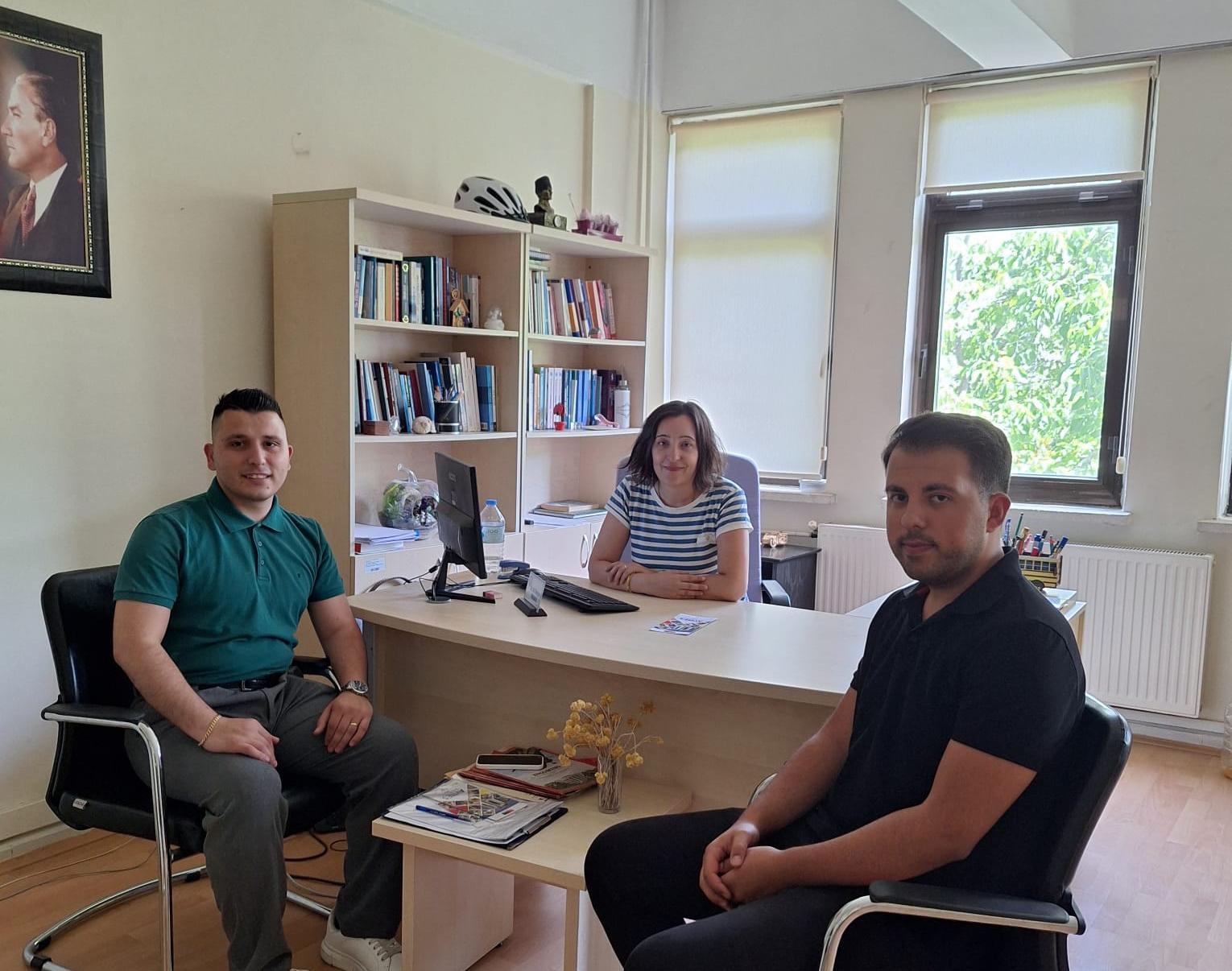 AYTO AYMES ve TOBB MEYBEM işbirliğinde Sorumlu Emlak Danışmanı yeterliliği kapsamında Aydın Adnan Menderes Üniversitesi Yenipazar Meslek Yüksek Okulu ziyareti gerçekleştirildi.